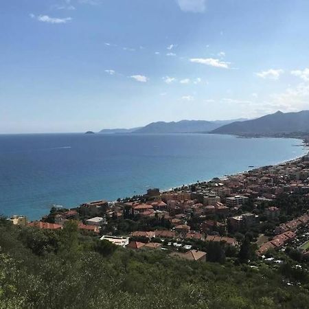 Casa Indipendente Su Due Livelli In Liguria-Vista Mare 6-7 Posti Apartment Magliolo Exterior foto