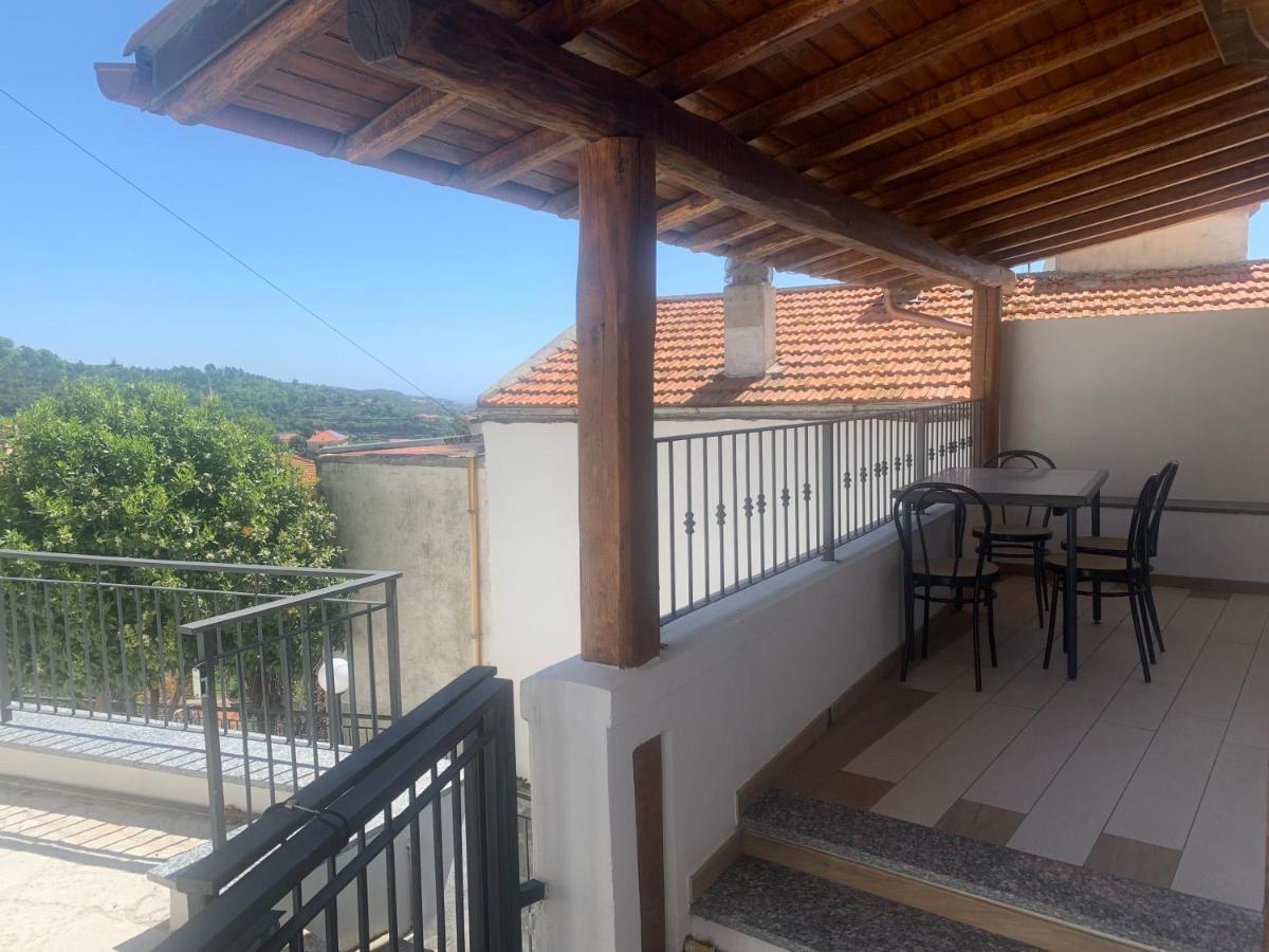 Casa Indipendente Su Due Livelli In Liguria-Vista Mare 6-7 Posti Apartment Magliolo Exterior foto